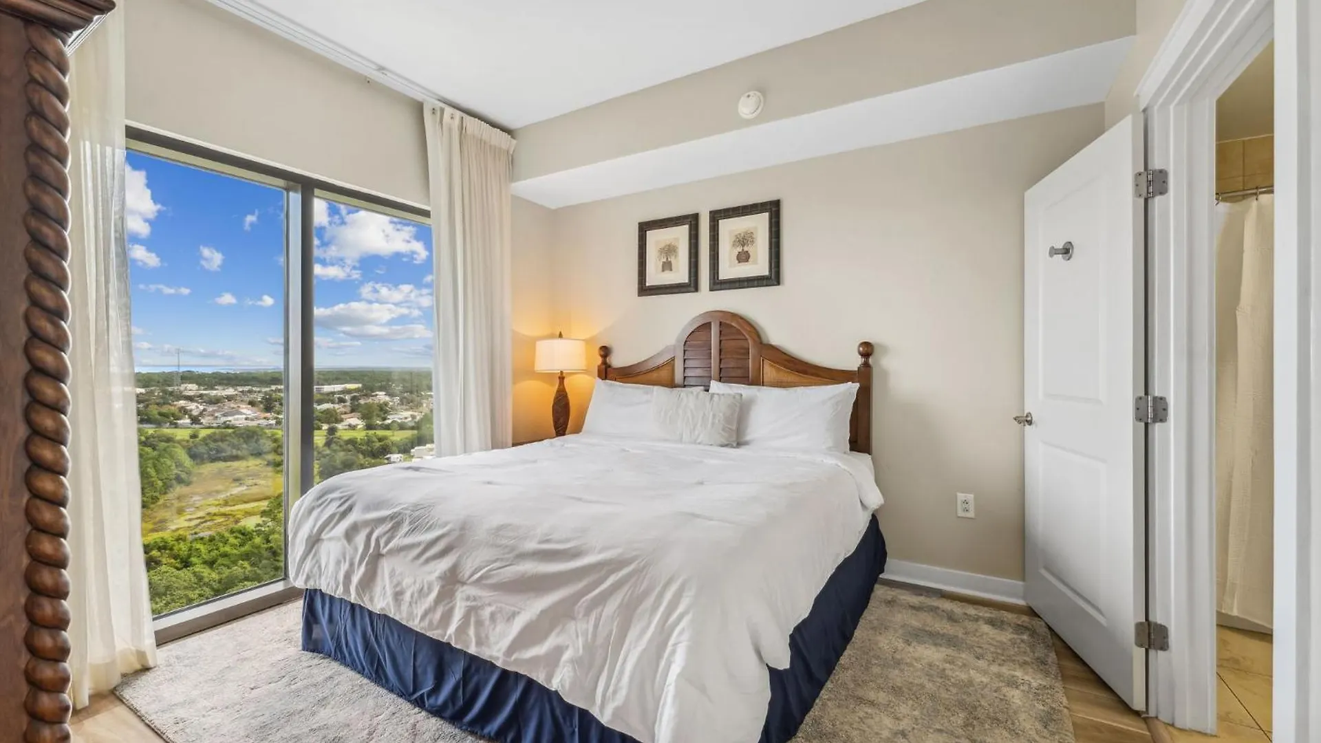Semesterbostad Origin At Seahaven #1703 By Nautical Properties Panama City Beach USA